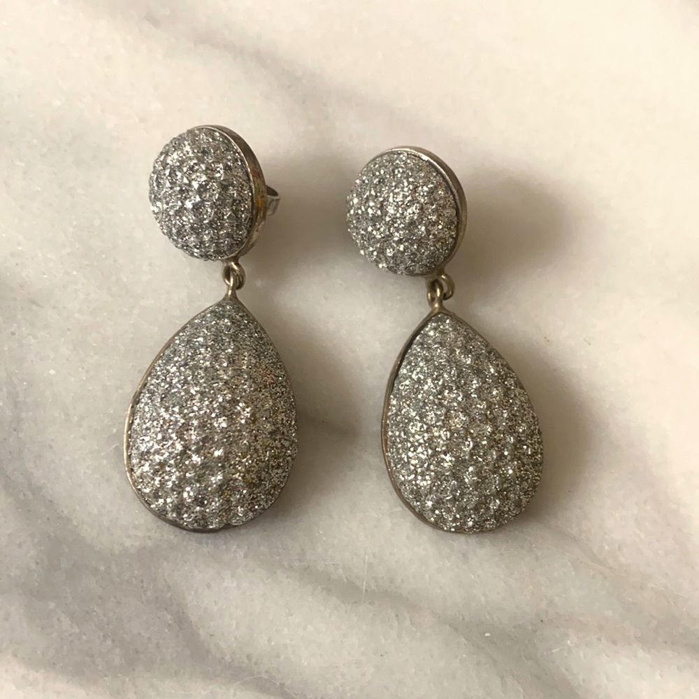 ❣️Sparkly Glitter Drop Earrings for the LBD❣️